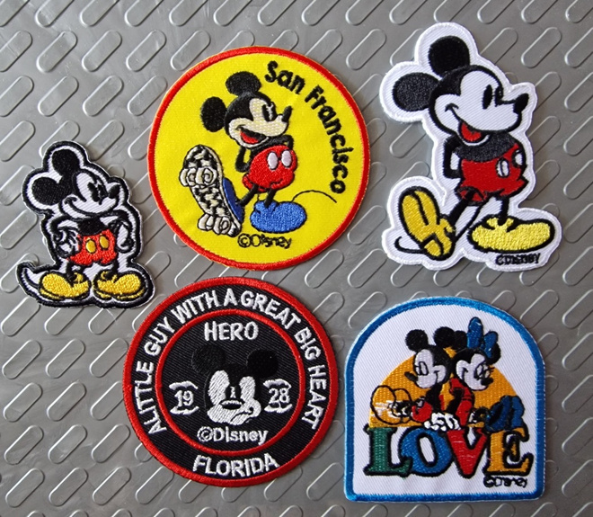 5 kpl Mickey Mouse / Mikki Hiiri kangasmerkkejä