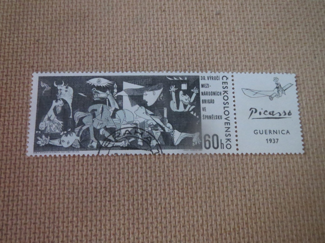 Tsekkoslovakia 1966: kansainväliset prikaatit 30 v.