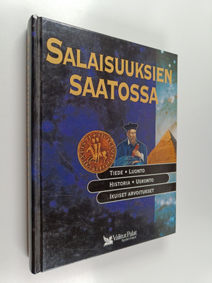 Salaisuuksien saatossa