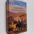 Daphne Wright : Kaukainen kuningaskunta - pikkukuva 1