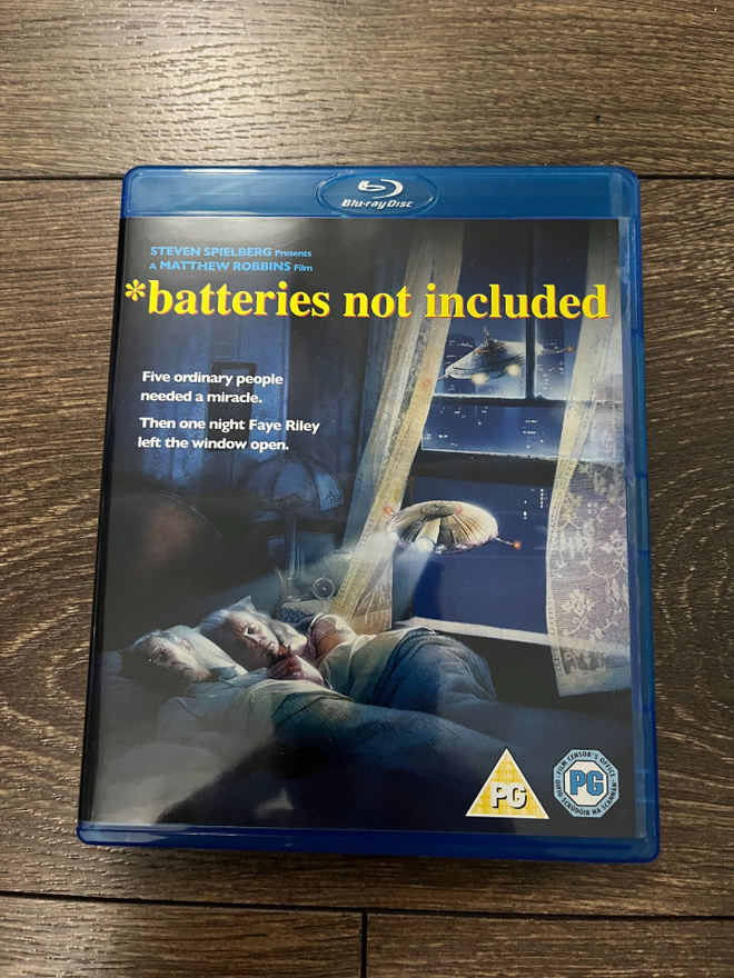 Batteries Not Included (1987) - Blu-ray