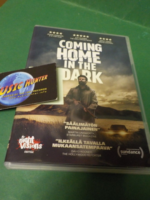 COMING HOME IN THE DARK UUSI SUOMI PAINOS DVD (W)