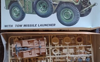 Academy M151 A2 MUTT TOW Missile Launcher 1:35