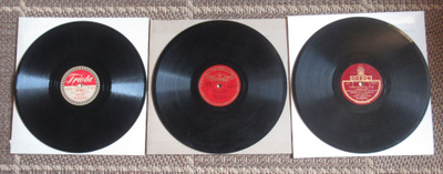 3 kpl savikiekkoja vv.1934, 1950 ja 1951, iskelmä.