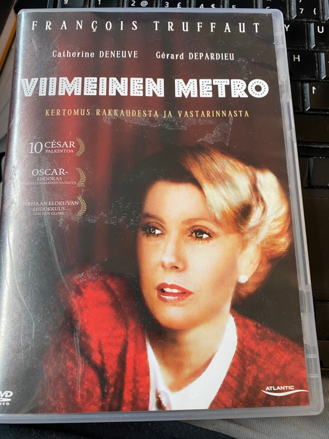 Viimeinen metro. Francois Truffaut SF-dvd