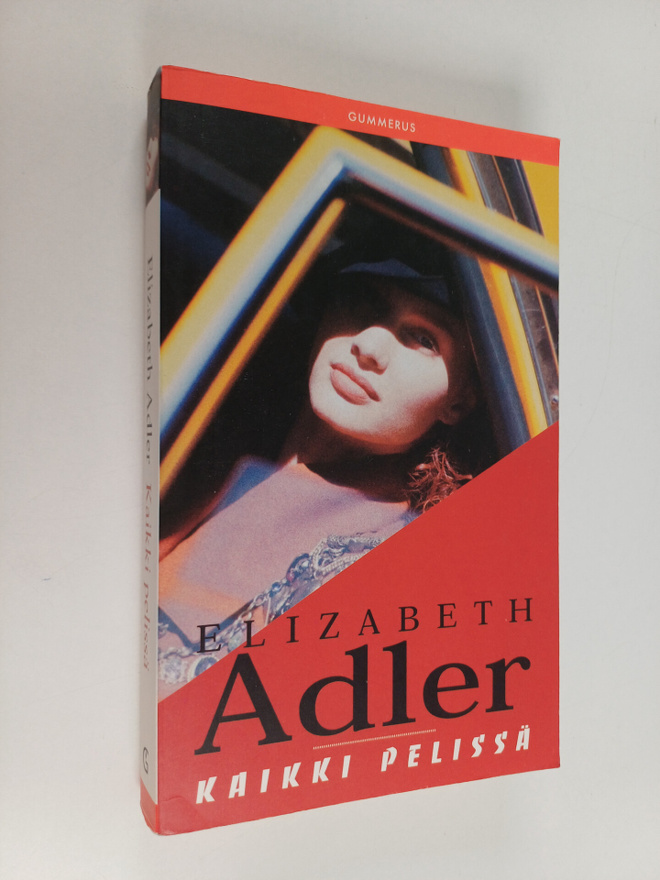 Elizabeth Adler : Kaikki pelissä