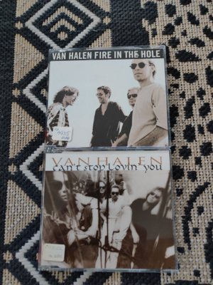 Van Halen cds x2