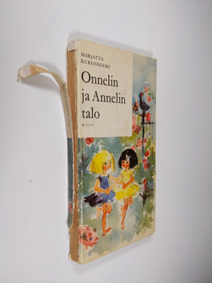 Marjatta Kurenniemi : Onnelin ja Annelin talo