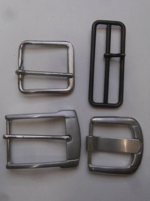 Vyönsoljet 5. Vanhat metallisoljet 4 kpl