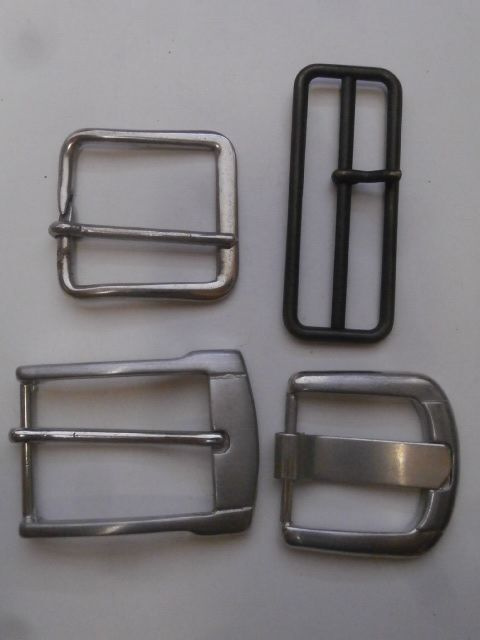 Vyönsoljet  5. Vanhat metallisoljet 4 kpl