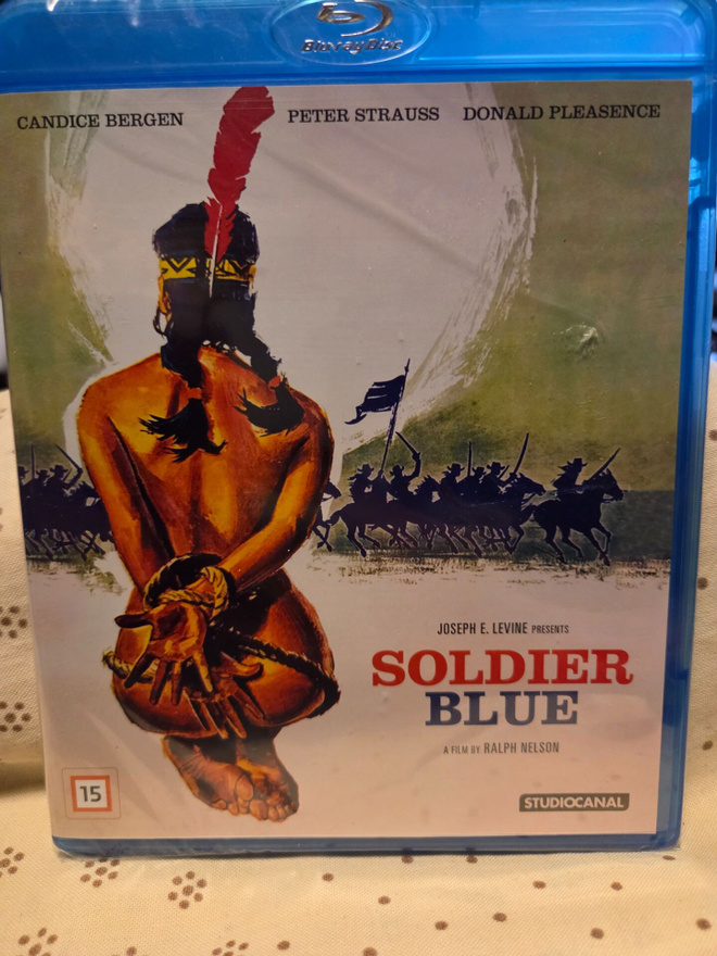 Soldier Blue - Verinen Sotilas UUSI MUOVEISSA