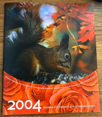 Postituoreet Suomen postimerkit ja postimerkkivihkot 2004