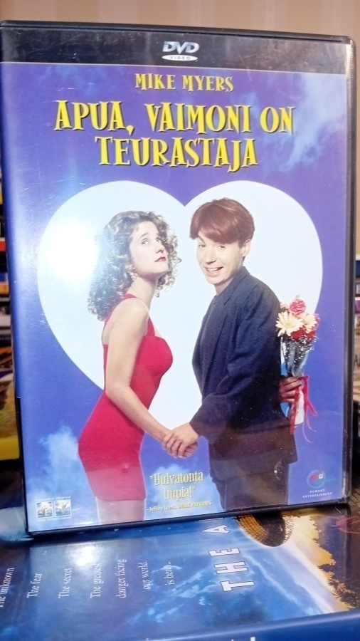Dvd : Apua vaimoni on teurastaja ( SIS POSTIKULU ) Egmont