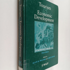 Tourism and economic development : European experiences - pikkukuva 1