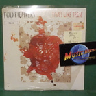 FOO FIGHTERS - TIMES LIKE THESE M-/M- UK 2003 7" SINGLE - pikkukuva 1