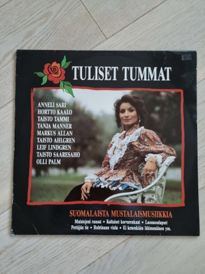 Tuliset tummat 2LP