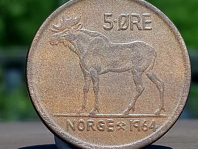 Norja 5 Ore 1962. Ronssivärinen kolikko. Halkaisija - 26 mm
