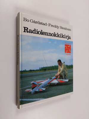 Bo Gårdstad : Radiolennokkikirja
