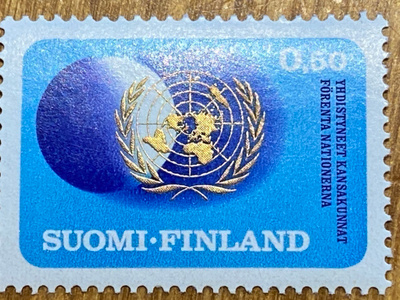 YHDISTYNEET KANSAKUNNAT 25 VUOTTA**