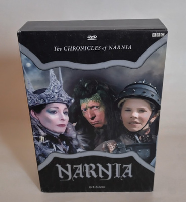 THE CHRONICLES OF NARNIA