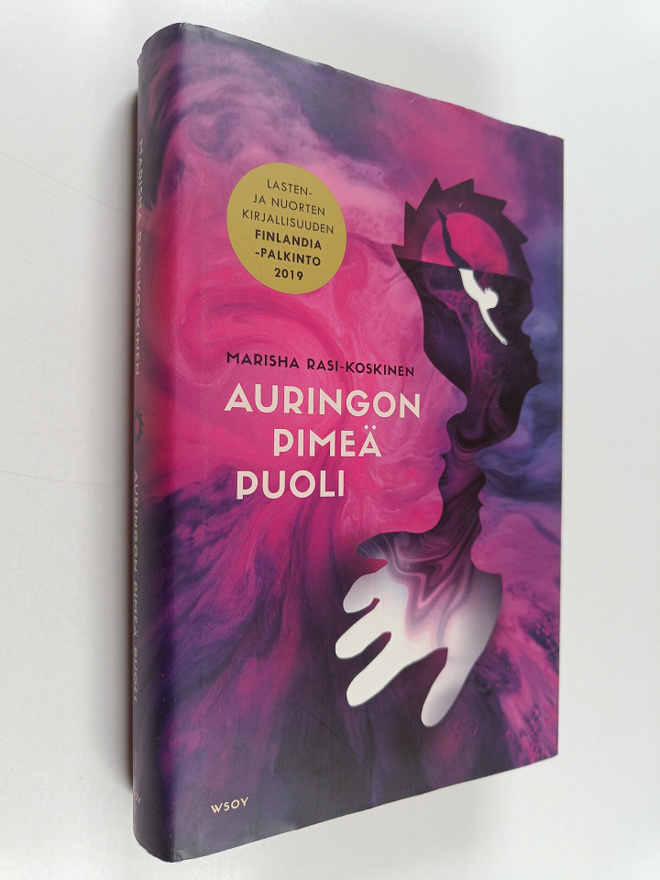Marisha Rasi-Koskinen : Auringon pimeä puoli