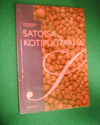 Kuokkanen - Nurmi SATOISA KOTIPUUTARHA  (Sis.pk:t)