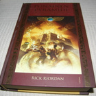 Rick Riordan Punainen pyramidi - pikkukuva 1