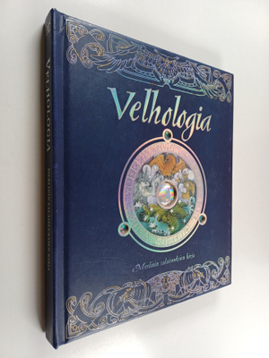 Dugald A Steer : Velhologia : Merlinin salaisuuksien kirj...