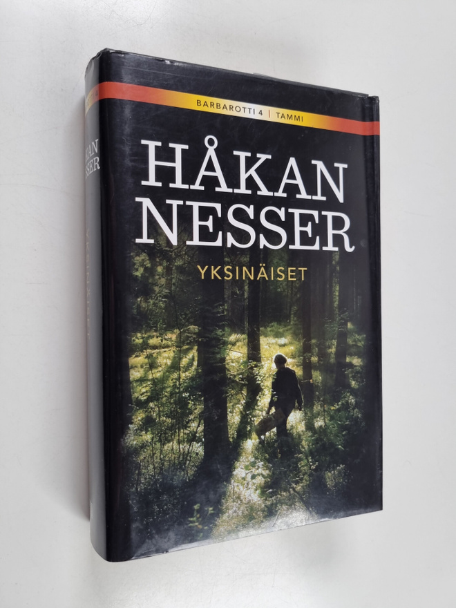 Håkan Nesser : Yksinäiset : rikosromaani