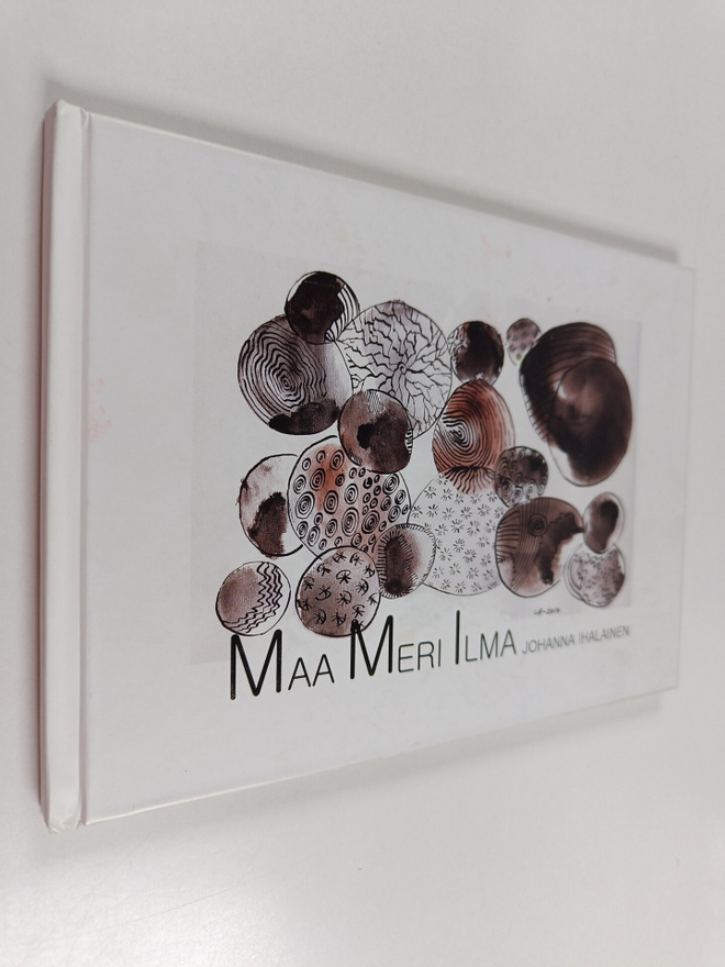 Johanna Ihalainen : Maa Meri Ilma