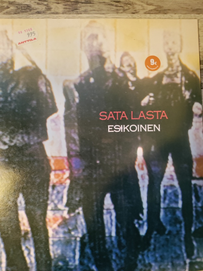 Sata Lasta: Esikoinen (LP)