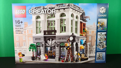 LEGO 10251: Brick Bank