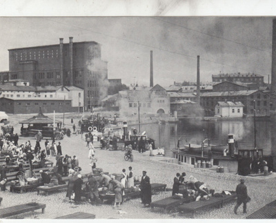 Tampere . Laukontori (Alaranta) 1930 luvulla UP p322