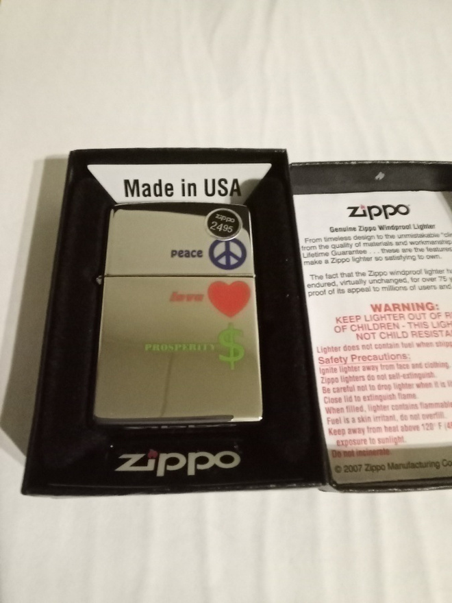 Zippo Peace Love Prosperity Uusi ja Aito