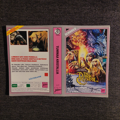 Tummaa kristallia Vhs kansipaperi