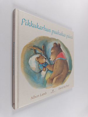 Albert Lamb : Pikkukarhun puuhakas päivä