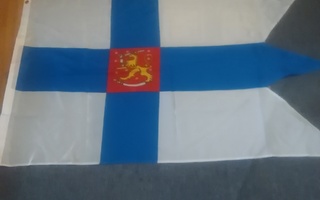 suomen sotalippu