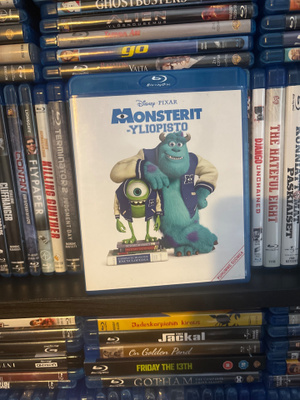 Monsterit yliopisto (2014) disney 14.