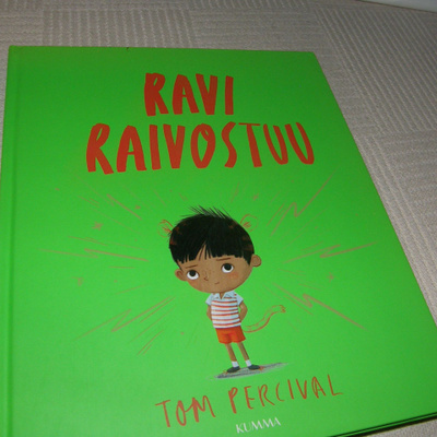 Tom Percival Ravi raivostuu