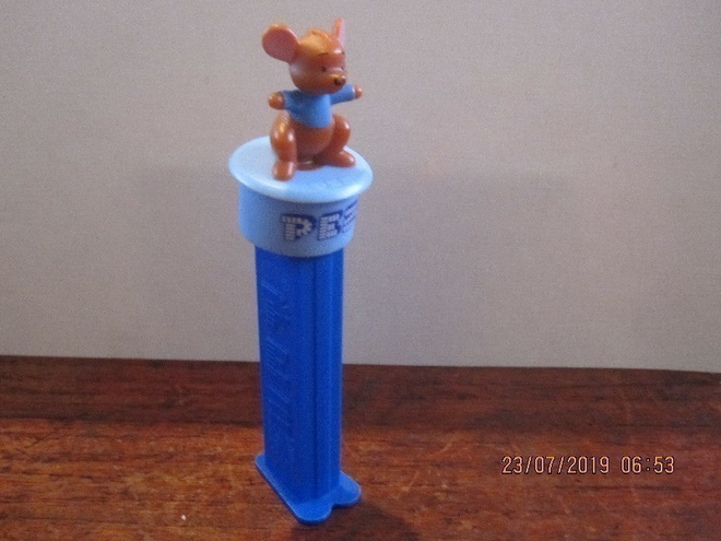 Pez karkki kone