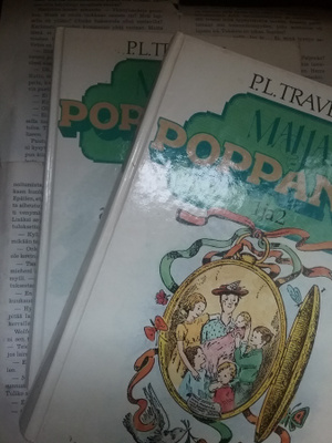 P.L. Travers - Maija Poppanen 1 ja 2 sekä 3 ja 4 (sid.)