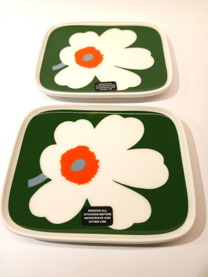 Marimekko unikko 60 vuotis lautasia 2kpl