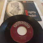 7" Brigitte Bardot sinkkuja 3kpl - pikkukuva 2