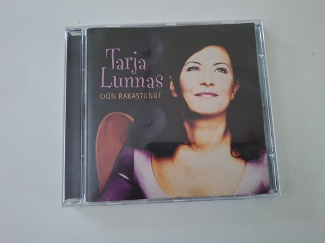 TARJA LUNNAS - OON RAKASTUNUT . cd