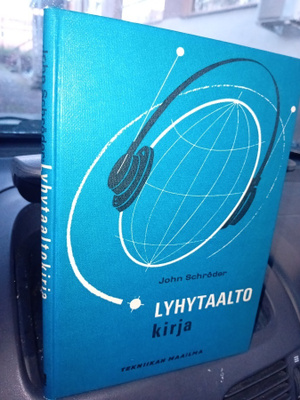 Schröder :  Lyhytaaltokirja ( SIS POSTIKULU  )