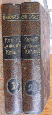 Victor Bridges: Kemisti Lyndonin keksintö, Ahjo 1919. 445 s