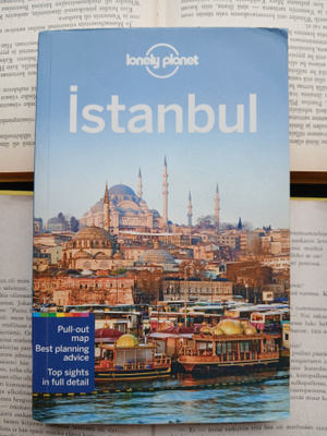 Lonely Planet • Istanbul (softcover)