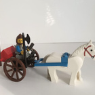 Lego castle 6010 Leijonaritarin aseenkantaja vuodelta 1984 - pikkukuva 2