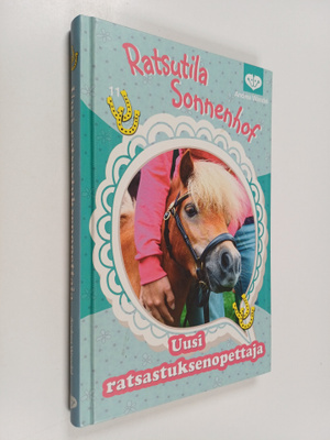 Andrea Wandel : Uusi ratsastuksenopettaja
