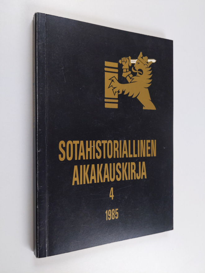 Sotahistoriallinen aikakauskirja 4